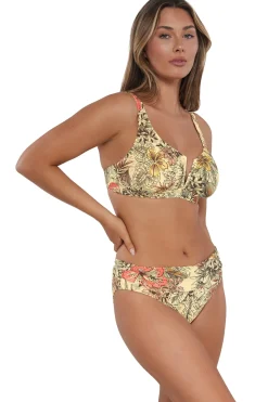 Sunsets Island Spice Vienna V-Wire Top