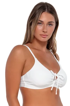 Sunsets White Lily Kauai Keyhole Top